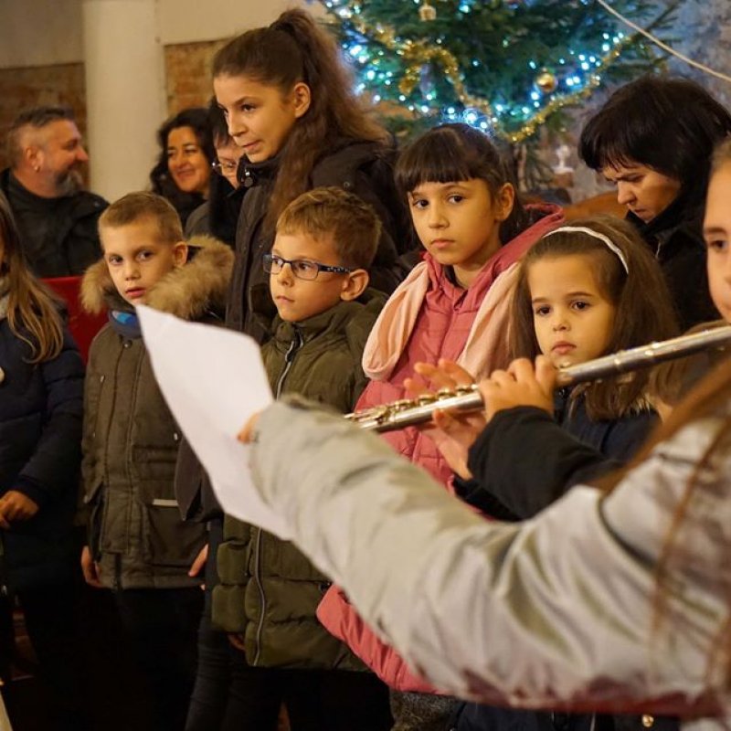 Karácsonyi Istentisztelet 13